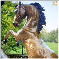 半身铜马雕塑像 
